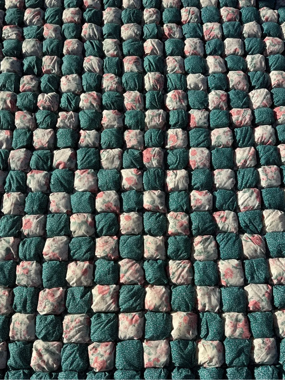 Vintage Multicolor Handmade Bubble Patchwork Bedspread Quilt Floral